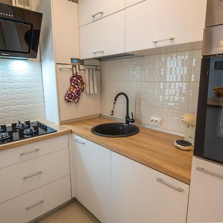 Thenest Brasov Apartment Luaran gambar
