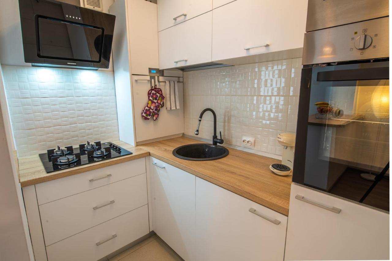 Thenest Brasov Apartment Luaran gambar